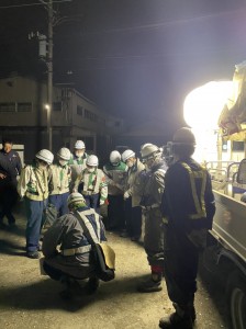 ①危険予知活動ミーティング