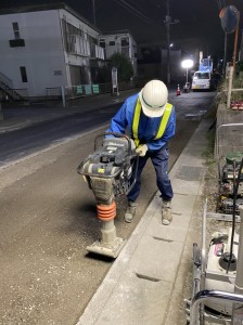 ⑤端部転圧